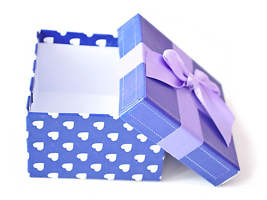 포토 JPG 해외이미지 여자 기념일 리본 종이 백그라운드 포장 장신구 발렌타인데이 선물 사랑 사람없음 장식 빨간색 파란색 쇼핑 상자 컬러풀 유행 우주 축제 놀람 흰색 하트 축하 반지 생일 작음 보석 활 기회 심플 패키지 약혼 판지 고립 카피스페이스 해외202004 해외포토 모양 감정 컬러 결혼 컨셉 데이이벤트 표정 사람 이벤트 공백 크기 광석 약속 파일형식 이미지허브