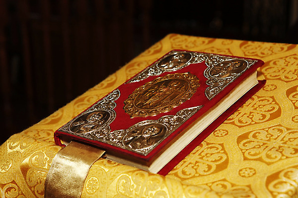 포토 JPG 해외이미지 교육 기독교 종교 종이 십자가 노래 사람없음 책 빛 햇빛 교회 믿음 성경 기도 오픈 예수 가장자리 닫기 인쇄 가죽 읽기 문서 증거 신성 복음 북마크 숭배 신앙심 충실 해외202004 해외포토 감정 음악 종교용품 종교건축 모션 건물 태양 신_종교 둘레 파일형식 이미지허브