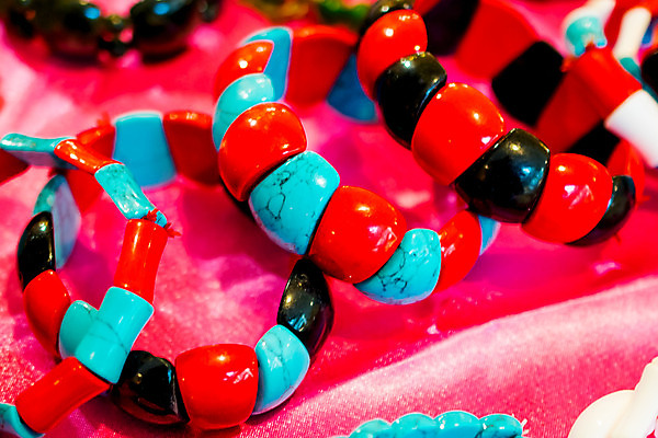 포토 JPG 해외이미지 디자인 목걸이 팔찌 사람없음 장식 유행 보석 심플 동쪽 터키석 스타일 해외202004 해외포토 장신구 광석 방향 파일형식 이미지허브