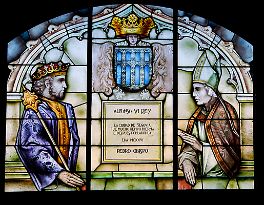 포토 JPG 해외이미지 디자인 기독교 종교 십자가 패턴 건축양식 창문 유리 부활절 실내 미술 사람 사람없음 내부 장식 빛 컬러풀 성당 교회 믿음 활발 천주교 금지 얼룩 영혼 성자 묘사 신성 고딕 멀티 신앙심 스타일 해외202004 해외포토 기념일 건축 감정 컬러 컨셉 무늬 종교건축 재질 문화예술 건물 파일형식 이미지허브