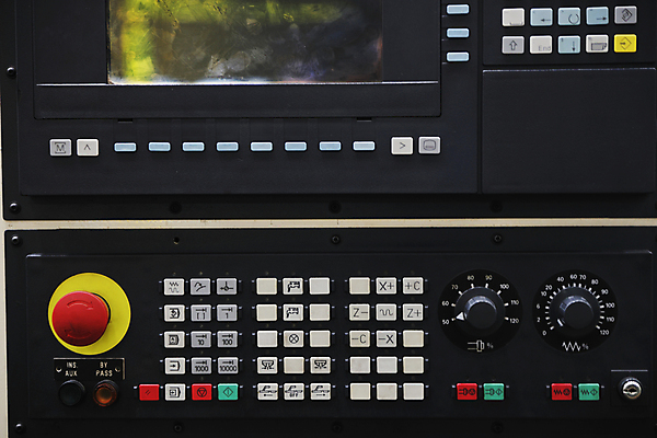 포토 JPG 해외이미지 산업 비즈니스 공장 버튼 실내 사람없음 기계 장비 해외202004 해외포토 공업 내부 파일형식 이미지허브