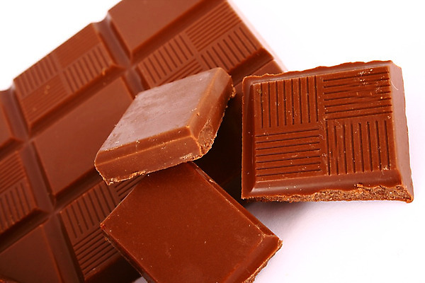 포토 JPG 해외이미지 모양 음식 조각 백그라운드 휴가 디저트 새로움 사탕 선물 사람없음 상자 갈색 쌓기 탑 초콜릿 검은색 사막 우유 에너지 바 달콤 맛 은색 설탕 먹기 은박지 크림 묘사 질감 칼로리 코코아 파열 깨짐 식용 카카오 해외202004 해외포토 건축물 음료 컬러 컨셉 모션 유제품 파일형식 이미지허브