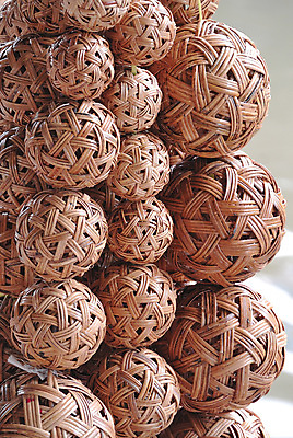 포토 JPG 해외이미지 아시아 스포츠 공 태국 동양인 사람없음 야외 목재 운동 게임 질감 날것 라오스 짜임 내추럴 해외202004 해외포토 나무 나라 재료 놀이 건강 인종 파일형식 이미지허브