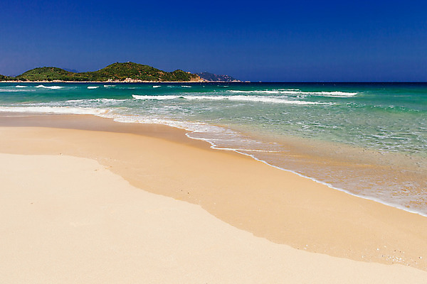 포토 JPG 해외이미지 구름 모래 바다 섬 여행 백그라운드 자연 하늘 휴가 풍경 사람없음 물 여름 파란색 침묵 그리스 그림 각도 베트남 로스앤젤레스 다도해 베네수엘라 이국적 터키석 파나마 해외202004 해외포토 자연요소 계절 유럽 컬러 동남아시아 미국 소리 남아메리카 보석 생태계 파일형식 이미지허브