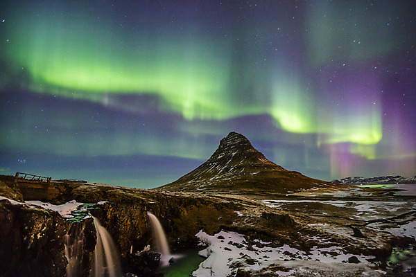 포토 JPG 해외이미지 공원 호수 겨울 자연 산 수영장 아이슬란드 풍경 사람없음 물 빛 햇빛 거친 보호 습지 북극 언덕 지역 북쪽 마법 오로라 전국 현상 해외202004 해외포토 자연요소 계절 공공시설 유럽 컨셉 자연현상 태양 극지방 방향 생태계 파일형식 이미지허브