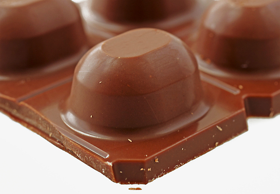 포토 JPG 해외이미지 음식 백그라운드 크리스마스 다이어트 휴가 디저트 사탕 선물 사람없음 장식 빛 세트 갈색 노란색 초콜릿 검은색 어둠 우유 흰색 하트 대접 황금 고급 우아함 달콤 맛 설탕 수집 먹기 질감 모음 코코아 충동구매 고립 섞기 해로움 프랄린 해외202004 해외포토 모양 기념일 음료 컬러 컨셉 모션 유제품 건강 한글 쇼핑 과소비 파일형식 이미지허브