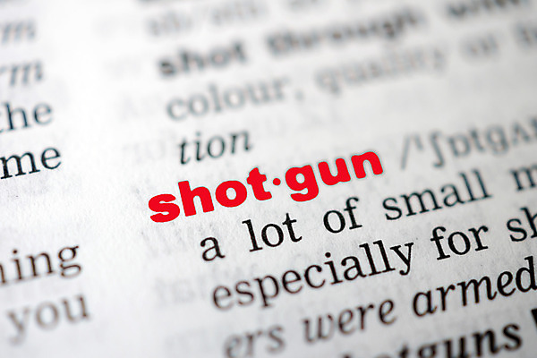 포토 JPG 해외이미지 무기 백그라운드 텍스트 안내 안전 사람없음 세로 금속 힘 권총 총 잡기 목표 은색 위험 발사 폭발물 군용 전쟁 사냥 슛 조준 판화 리빙 총알 게이지 고립 엽총 철강 해외202004 해외포토 컬러 컨셉 모션 재질 군대 미술 파일형식 이미지허브