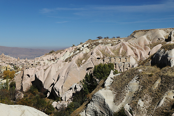 포토 JPG 해외이미지 여행 자연 산 요정 카파도키아 풍경 사람없음 계곡 암석 바위 동굴 언덕 부식 사암 칠면조 지질학 해외202004 해외포토 교육 조류 돌_바위 생태계 파일형식 튀르키예 이미지허브