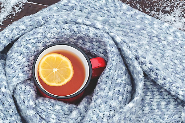 포토 JPG 해외이미지 계절 커피 음료 컨셉 크리스마스 겨울 포장 탁자 날씨 휴가 휴식 귤 따뜻함 취미 사람없음 야외 목재 컵 목도리 기쁨 머그컵 추위 뜨거움 눈송이 분위기 달콤 편안함 레몬 니트 상쾌 온도 양모 돌봄 해외202004 해외포토 나무 식기 잡화 기념일 감정 가구 상의 과일 재료 모션 눈_날씨 직물 감각 맛 파일형식 이미지허브