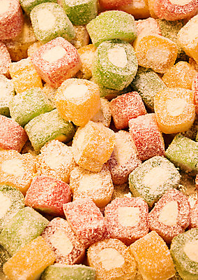 포토 JPG 해외이미지 전통 문화 커피 어린이 음식 디저트 이스탄불 사탕 동양인 사람없음 컬러풀 과자 여러개 기쁨 견과류 축하 시장 달콤 맛 정크푸드 설탕 젤리 모음 동쪽 칠면조 이국적 특별함 해외202004 튀르키예 해외포토 감정 아시아 음료 컬러 다수 컨셉 조류 사람 인종 한글 방향 파일형식 이미지허브