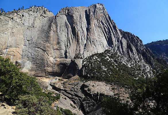 포토 JPG 해외이미지 주간 나무 식물 계절 자국 자연 하늘 건조 국립공원 풍경 사람없음 야외 가로 여름 파란색 햇빛 태양 평화 맑음 미국 침묵 고요 하이킹 가을 가장자리 캘리포니아 상록수 요세미티국립공원 화강암 해외202004 해외포토 자연요소 공원 컬러 컨셉 북아메리카 레저 날씨 소리 암석 둘레 생태계 파일형식 이미지허브