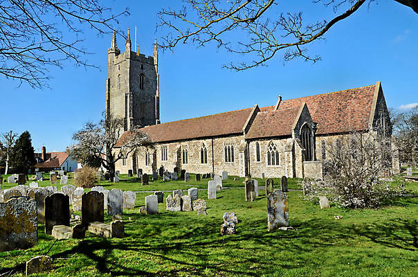 포토 JPG 해외이미지 건축양식 하늘 영국 그림자 사람없음 건물 파란색 교회 해외202004 해외포토 건축물 건축 유럽 컬러 종교건축 파일형식 이미지허브