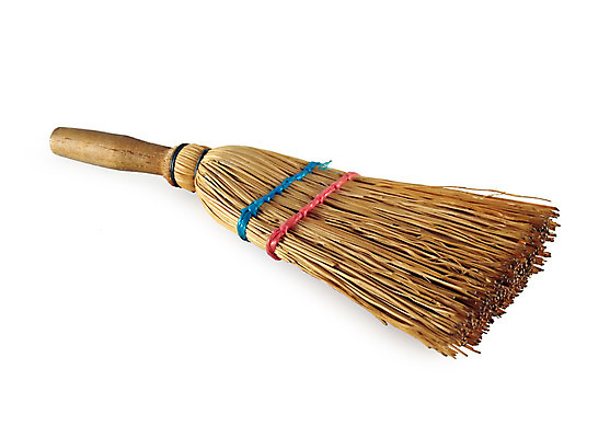 포토 JPG 해외이미지 전통 가사 사람없음 붓 빗자루 먼지 밀짚 고립 구식 쓸기 정리함 해외202004 해외포토 짚 청소도구 파일형식 이미지허브