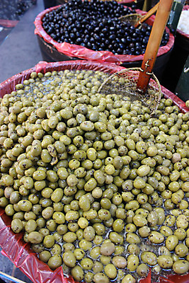 포토 JPG 해외이미지 잡화 음식 농업 다이어트 채소 과일 재료 건강 요리 서기 사람없음 초록색 세일 상점 검은색 프랑스 신선 시장 맛 지중해 유기농 올리브 질감 모음 남쪽 프랑스어 분양 식초 채식주의자 프로방스 많음 해외202004 해외포토 문자 웰빙 열매 유럽 산업 바다 컬러 컨셉 모션 부동산 한글 방향 채식 파일형식 이미지허브