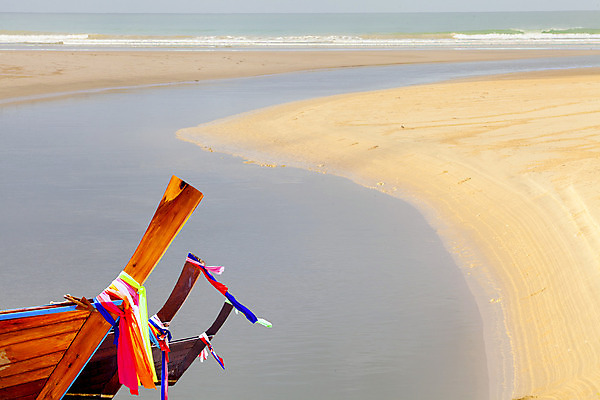 포토 JPG 해외이미지 나무 구름 모래 파도 바다 섬 여행 잎 자연 하늘 휴가 파노라마 손바닥 풍경 사람없음 야외 가로 물 여름 파란색 햇빛 태양 침묵 활발 흰색 만 장면 태평양 코코넛 멀리 터키석 해외202004 해외포토 자연요소 식물 손 계절 컬러 컨셉 과일 촬영기법 소리 보석 생태계 파일형식 이미지허브