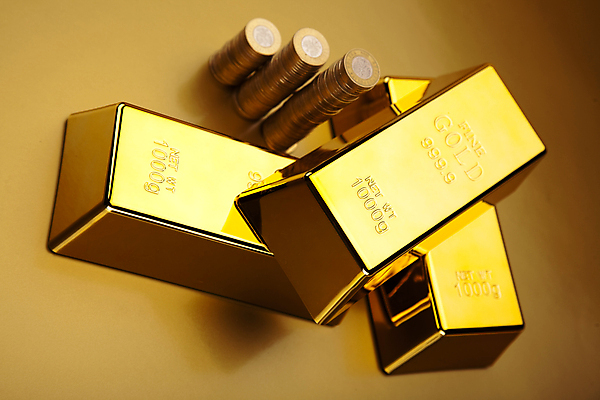 포토 JPG 해외이미지 실내 사람없음 금융 동전 황금 금괴 노란배경 동전탑 해외202004 해외포토 백그라운드 돈 내부 경제 노란색 쌓기 파일형식 이미지허브