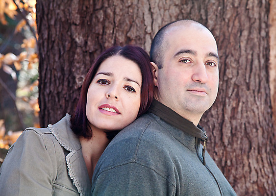 포토 JPG 해외이미지 나무 식물 백인 커플 계절 행복 감정 결혼 겨울 중동 가족 결혼식 남편 발렌타인데이 사랑 미소 사람 인종 두명 가을 흰색 아내 나무껍질 해외202004 해외포토 서양인 나라 컬러 관계 데이이벤트 표정 이벤트 껍질 파일형식 이미지허브