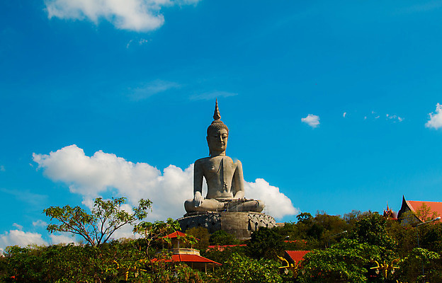 포토 JPG 해외이미지 아시아 종교 문화 조각 섬 여행 불교 태국 하늘 동양인 풍경 사람없음 조각상 여행객 중국 흰색 사찰 큼 언덕 청동 동쪽 거인 천연기념물 신앙심 이국적 푸켓 해외202004 해외포토 나라 컬러 종교건축 사람 인종 조형물 크기 방향 파일형식 이미지허브