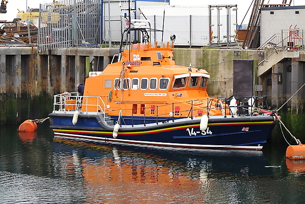 포토 JPG 해외이미지 바다 사람없음 항구 보트 구출 포트 자선단체 해외202004 해외포토 배_교통 교통시설 도움 그룹 자선 파일형식 이미지허브