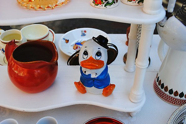 포토 JPG 해외이미지 사람없음 쇼핑 판매 세일 수확 골동품 시장 상품 오브젝트 고물 옛날 중고 해외202004 해외포토 농업 파일형식 이미지허브