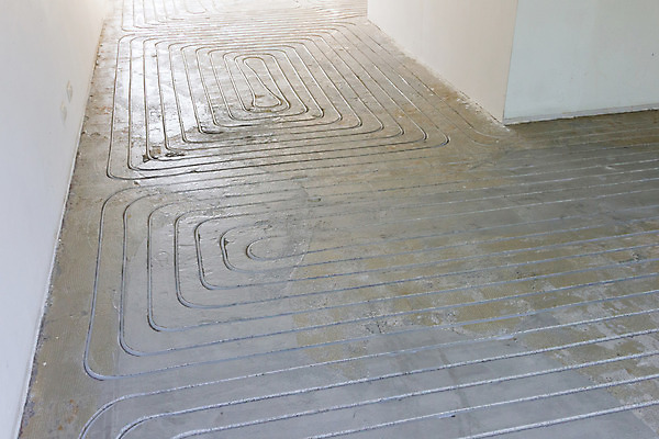 포토 JPG 해외이미지 산업 바닥 주택 실내 따뜻함 사람없음 내부 건물 물 반사 방 뜨거움 플랫 난방 튜브 조절 땅바닥 라디에이터 설치 콘크리트 파이프라인 해외202004 해외포토 자연요소 건축물 파이프_관 파일형식 이미지허브