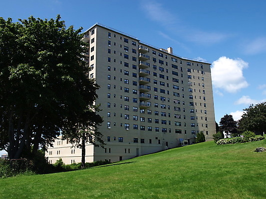 포토 JPG 해외이미지 하늘 사람없음 건물 파란색 사무실 도시 업무 큼 언덕 콘도 생존 해외202004 해외포토 건축물 컬러 비즈니스 숙소 작업 크기 파일형식 이미지허브