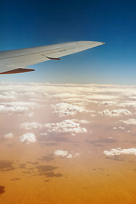 포토 JPG 해외이미지 구름 모래 아프리카 하늘 비행기 사람없음 파란색 사막 사하라 해외202004 해외포토 자연요소 나라 컬러 항공교통 대중교통 파일형식 이미지허브