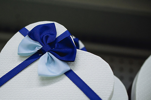 포토 JPG 해외이미지 디자인 기념일 리본 크리스마스 휴가 발렌타인데이 선물 사랑 사람없음 장식 빨간색 상자 축제 놀람 덮개 흰색 축하 생일 실크 오브젝트 활 매듭 패키지 고립 해외202004 해외포토 감정 컬러 컨셉 데이이벤트 표정 이벤트 뚜껑 직물 파일형식 이미지허브