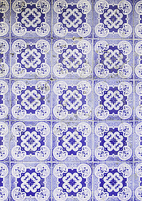 포토 JPG 해외이미지 전통 디자인 외관 벽 백그라운드 꽃무늬 패턴 건축양식 추상 바닥 주택 미술 사람없음 건물 장식 파란색 컬러풀 수확 골동품 덮개 도자기 포르투갈 타일 묘사 질감 정사각형 심플 모자이크 모음 수공예 리스본 엘리먼트 옛날 해외202004 해외포토 도형 건축물 건축 꽃 유럽 컬러 무늬 농업 문화예술 뚜껑 공예 파일형식 이미지허브