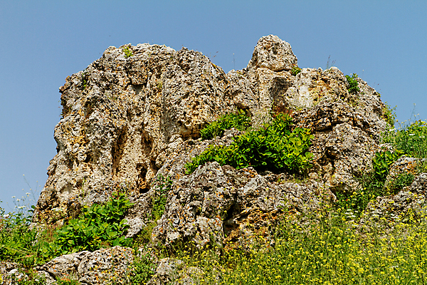 포토 JPG 해외이미지 전통 디자인 외관 유럽 종교 문화 벽 여행 백그라운드 건축양식 자연 하늘 추상 휴가 벽돌 산 풍경 사람없음 야외 초록색 여름 파란색 빛 바위 흰색 역사 묘사 질감 천연기념물 내추럴 옛날 해외202004 해외포토 계절 건축 나라 컬러 무늬 돌_바위 생태계 파일형식 이미지허브