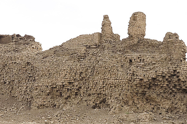 포토 JPG 해외이미지 모양 전통 모래 오렌지 건축양식 휴가 이집트 풍경 사람없음 건물 태양 노란색 활발 손상 사막 바위 죽음 무덤 역사 기자 큼 묘사 폐허 그림 피라미드 미라 옛날 카이로 파라오 해외202004 해외포토 자연요소 직업 건축물 건축 컬러 컨셉 과일 아프리카 돌_바위 크기 랜드마크 파일형식 이미지허브