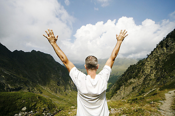 포토 JPG 해외이미지 공원 여자 남자 행복 스포츠 자연 산 풍경 성인 사람없음 야외 하이킹 해외202004 해외포토 공공시설 감정 레저 사람 생태계 파일형식 이미지허브
