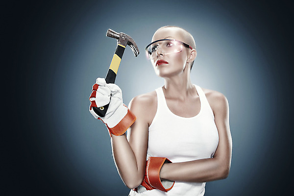 포토 JPG 해외이미지 모델 여자 안경 한명 사람 성인 외침 과학기술 업무 망치 싱글 단절 해외202004 해외포토 1 잡화 기술 소리 공구 작업 파일형식 이미지허브