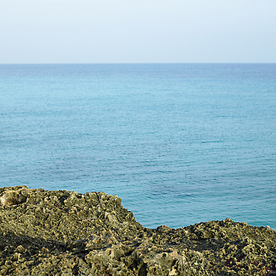 포토 JPG 해외이미지 선 파도 바다 섬 여행 자연 하늘 날씨 휴가 항해 따뜻함 풍경 사람없음 물 여름 파란색 평화 맑음 가장자리 산호 탈출 부식 날카로움 암초 쿠바 내추럴 이국적 짠맛 터키석 파라다이스 해외202004 해외포토 자연요소 계절 컬러 컨셉 배_교통 중앙아메리카 둘레 자포동물 맛 보석 생태계 파일형식 이미지허브