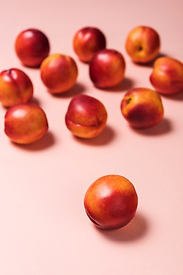 포토 JPG 과일 사람없음 아웃포커스 여러개 제철 천도복숭아 제철과일 국내포토 다수 촬영기법 복숭아 파일형식