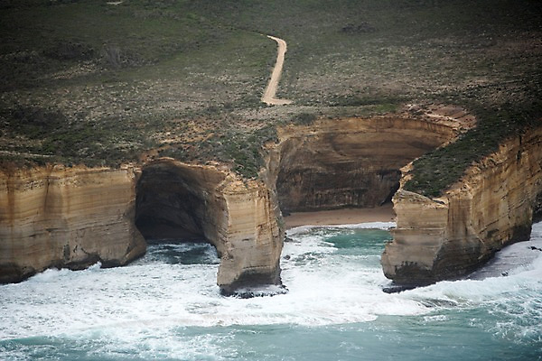 포토 JPG 주간 해외풍경 해외 바다 풍경 사람없음 야외 절벽 호주 항공촬영 포트캠벨국립공원 12사도바위 국내포토 자연요소 뷰포인트 국립공원 오세아니아 파일형식