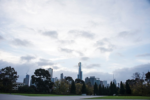 포토 JPG 주간 나무 구름 해외풍경 해외 공원 하늘 풍경 빌딩 사람없음 야외 도시 호주 국내포토 자연요소 식물 공공시설 건물 오세아니아 파일형식
