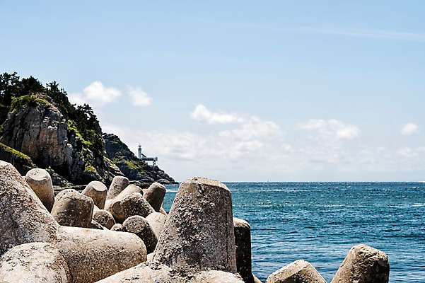 포토 JPG 주간 바다 섬 사진 한국 풍경 사람없음 야외 맑음 바위 방파제 부산 오륙도 국내포토 자연요소 공공시설 아시아 날씨 돌_바위 파일형식