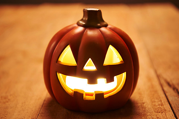 포토 JPG 스튜디오촬영 조명 실내 사람없음 빛 할로윈 잭오랜턴 나무배경 국내포토 백그라운드 내부 파일형식