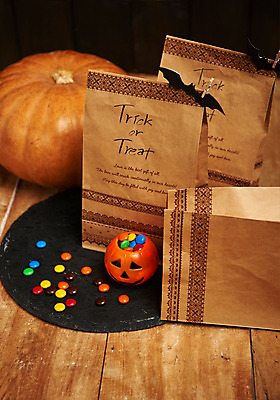 포토 JPG 스튜디오촬영 호박 봉투 실내 사람없음 초콜릿 할로윈 잭오랜턴 나무배경 국내포토 백그라운드 채소 디저트 내부 파일형식