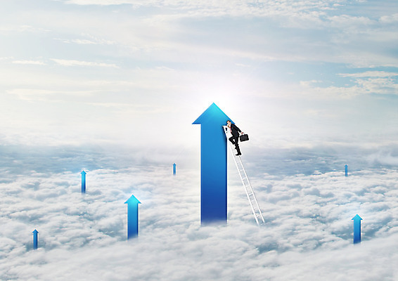 PSD 서양인 구름 편집이미지 남자 화살표 40대 서류가방 비즈니스 사다리 하늘 한명 서기 성인 옆모습 비즈니스맨 상승 오르기 이미지편집 자연요소 외국인 1 뷰포인트 중년 컨셉 가방 모션 사람 도구 직장인 파일형식