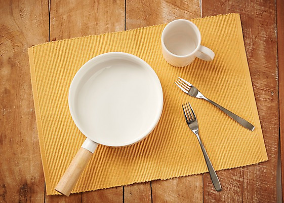 포토 JPG 스튜디오촬영 그릇 접시 포크 실내 사람없음 목재 컵 하이앵글 천 플랫레이 나무배경 국내포토 나무 식기 뷰포인트 백그라운드 재료 내부 직물 플랫 파일형식