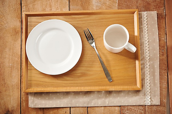 포토 JPG 스튜디오촬영 그릇 접시 포크 쟁반 실내 사람없음 목재 컵 하이앵글 천 플랫레이 나무배경 국내포토 나무 식기 뷰포인트 백그라운드 재료 내부 직물 플랫 파일형식