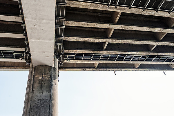 포토 JPG 주간 하늘 서울 사람없음 야외 다리 한강 천장 가교 천호대교 국내포토 자연요소 건축물 한국 랜드마크 파일형식
