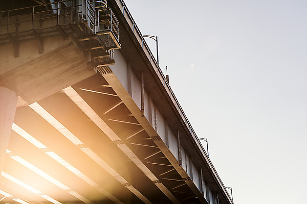 포토 JPG 주간 하늘 서울 사람없음 야외 노을 한강 가교 천호대교 국내포토 자연요소 건축물 한국 다리_건축물 랜드마크 파일형식