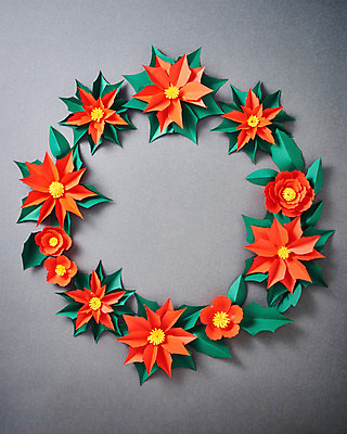 포토 JPG 스튜디오촬영 꽃 종이 크리스마스 나뭇잎 프레임 실내 사람없음 페이퍼아트 포인세티아 종이꽃 국내포토 식물 기념일 잎 내부 파일형식