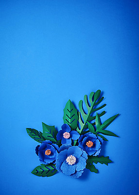 포토 JPG 스튜디오촬영 꽃 종이 나뭇잎 프레임 실내 사람없음 파란색 들꽃 페이퍼아트 종이꽃 클래식블루 트렌드컬러 국내포토 식물 컬러 잎 내부 파일형식 트랜드컬러