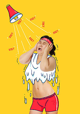 여자 다이어트 포토일러 스트레스 한명 상반신 30대 눈감음 확성기 한국인 귀막기 이미지편집 AI파일 편집이미지 1 모션 건강 사람 동양인 손짓 장년 파일형식 벡터