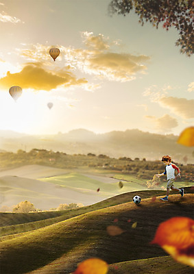 전신 PSD 서양인 구름 편집이미지 어린이교육 남자 어린이 낙엽 축구공 하늘 한명 옆모습 노을 축구 열기구 언덕 이미지편집 자연요소 외국인 1 교육 뷰포인트 잎 공 축구용품 항공교통 사람 구기 파일형식