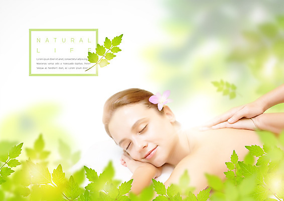 PSD 서양인 편집이미지 여자 엎드리기 나뭇잎 한명 상반신 20대 옆모습 뷰티 눈감음 스파 마사지 이미지편집 외국인 1 뷰포인트 잎 모션 사람 청년 파일형식
